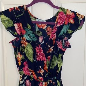 MUST SELL Tropical jumpsuit 🌺